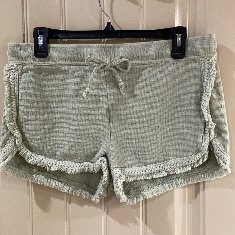 Sea Foam Green Pull On Shorts by Banjara Brand. EUC!
